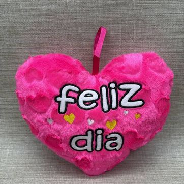 Imagen del producto COJIN DE CORAZON SURTIDO 20 X 25 CM