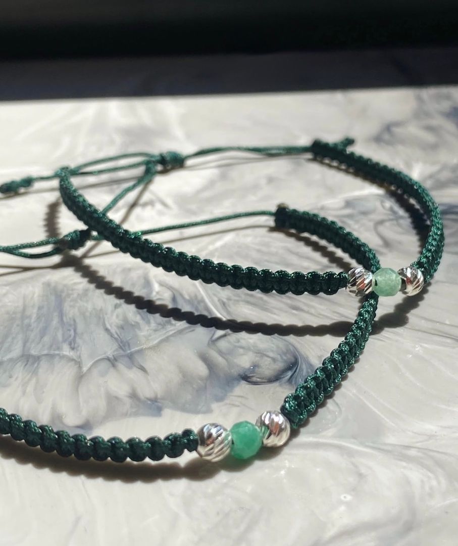 Pulsera muralla Esmeralda y plata ley 925