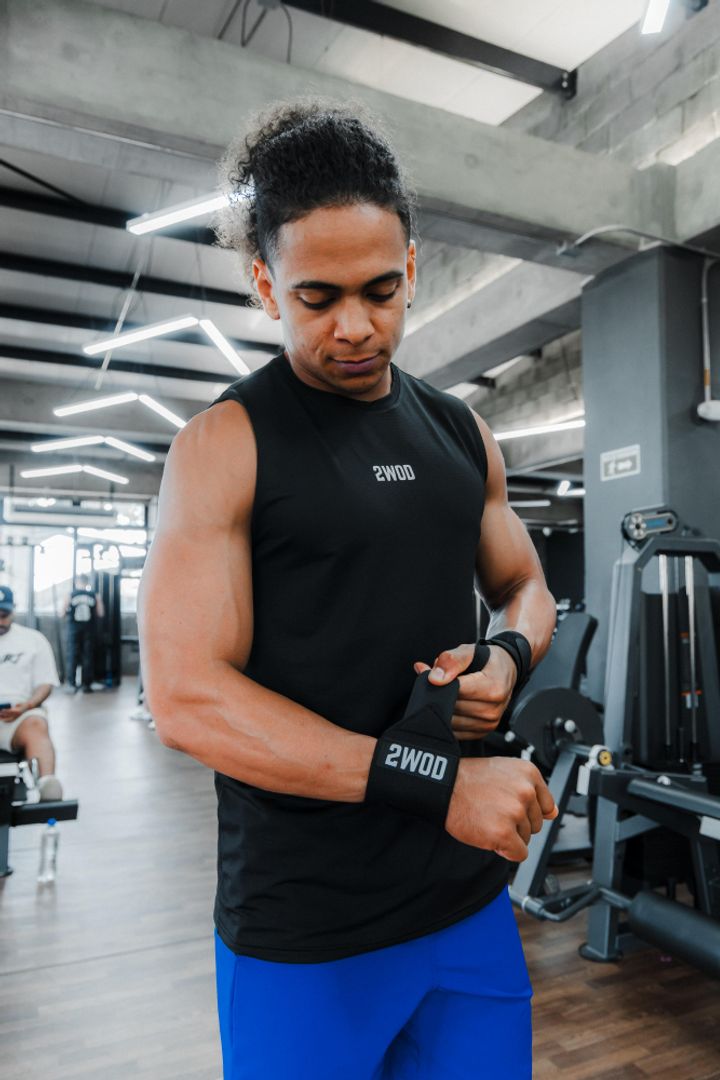 MUÑEQUERAS ELÁSTICAS NEGRAS/NEGRAS