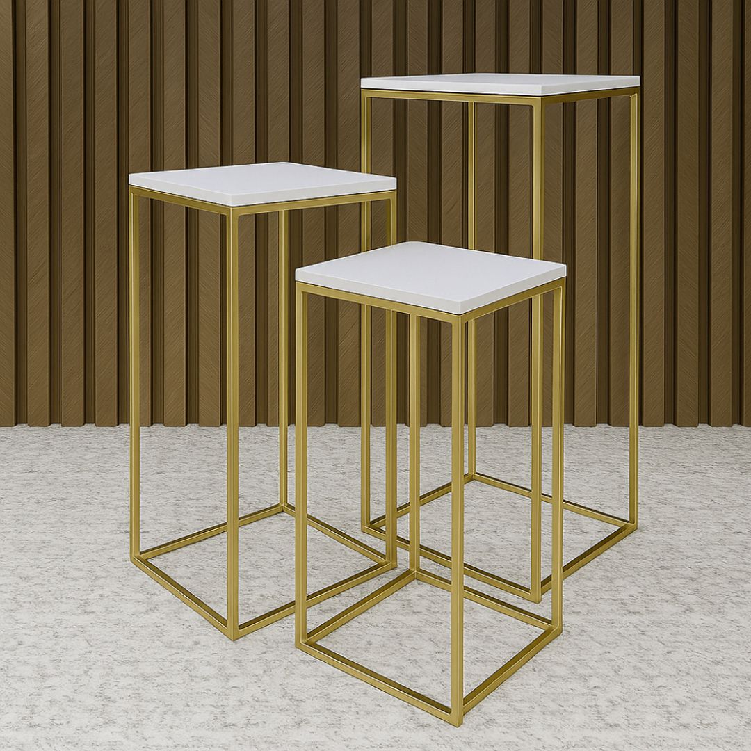 MESAS CUADRADAS X 3 UNIDADES