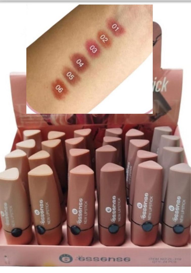 38- LABIAL EN BARRA PRETTY ESSENCE 