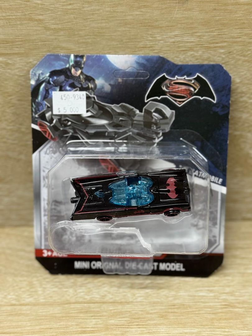 450 CARRO BATMAN