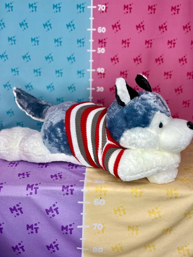 Lobo acostado camisa rayas 80cm