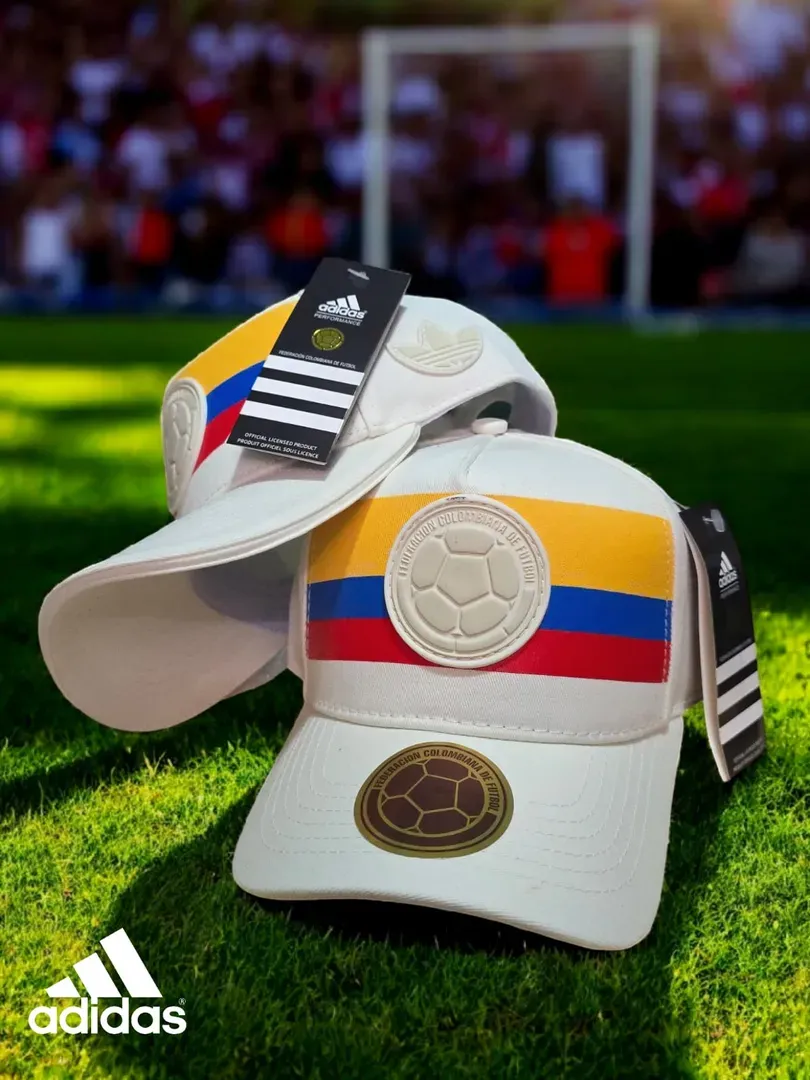 GORRAS DE LA SELECCIÓN COLOMBIA