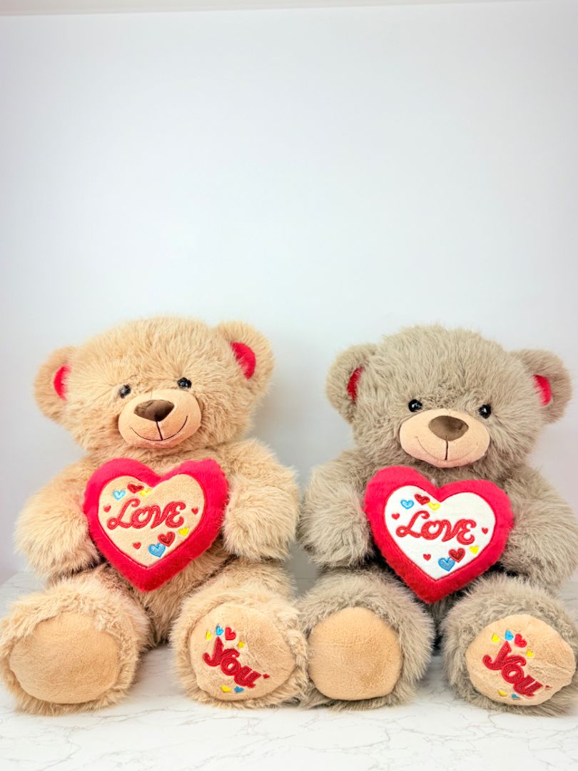 OSO CORAZON PELUDO 65CM