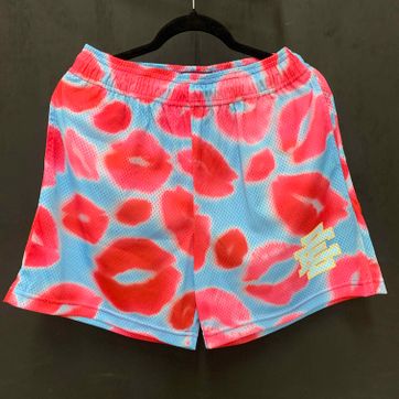 Imagen del producto SHORT ERIC EMANUEL “KISSES” (TALLA L)