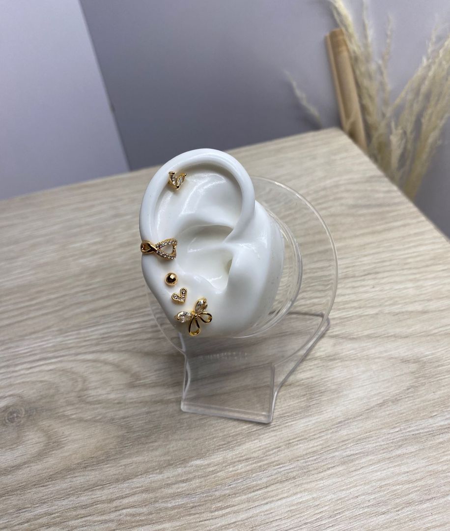 Diseño de topos, pircing y earcuff, oro rosa, covergold 