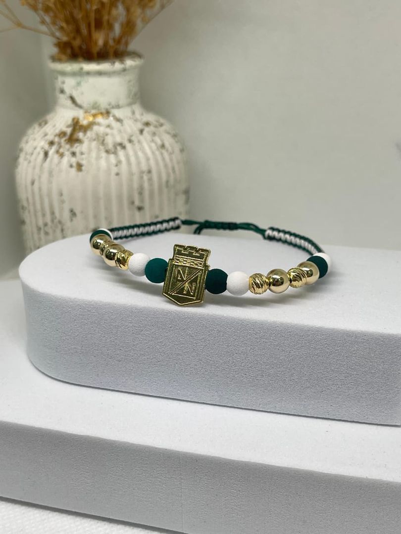 Pulsera tejida atletico nacional 