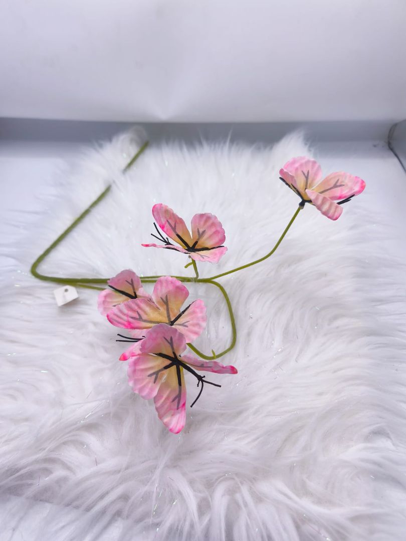 Rama decorativa con mariposas RS/134