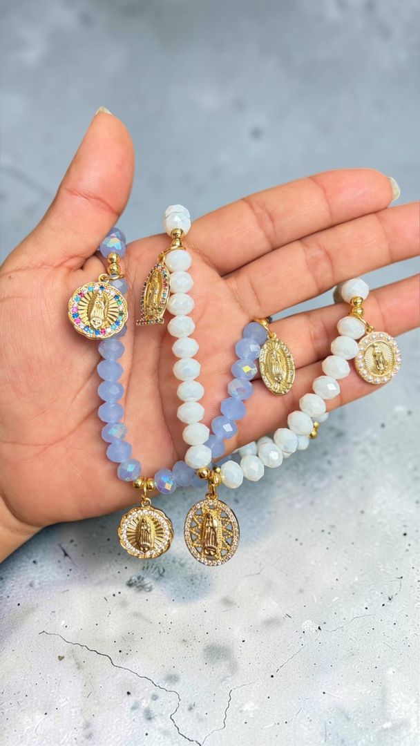 Denario pulsera azul claro