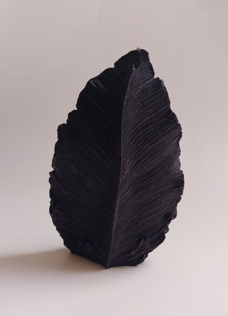 Vela Hoja  Negra 