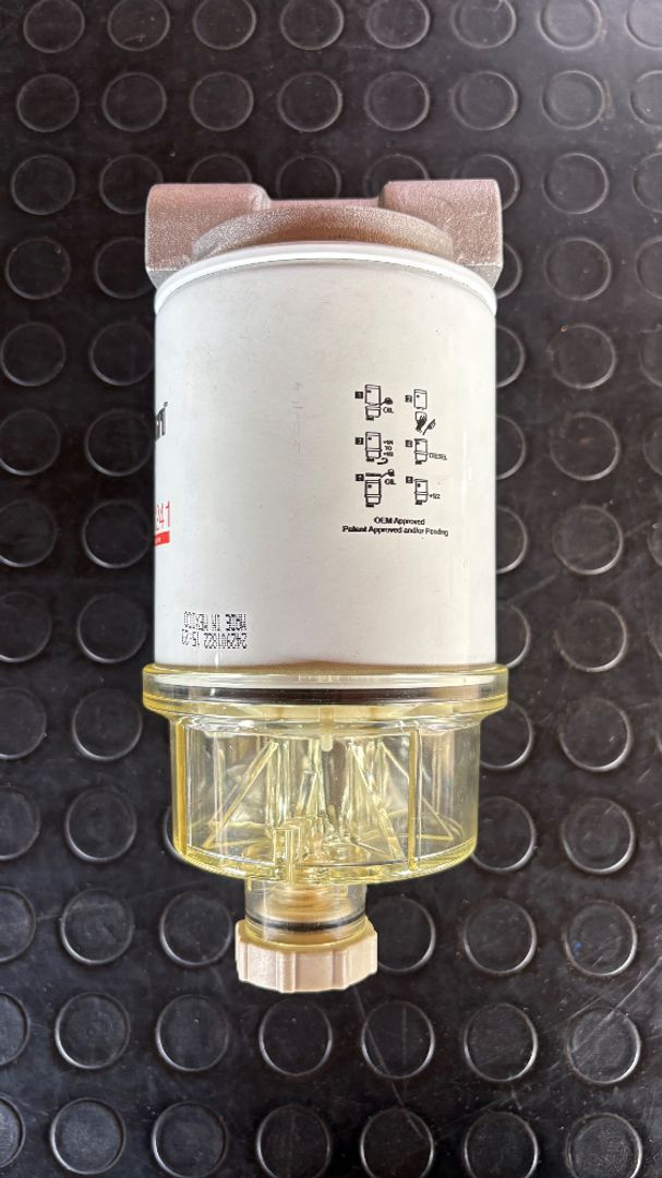 Trampa de Combustible Fleetguard FS1241 Original