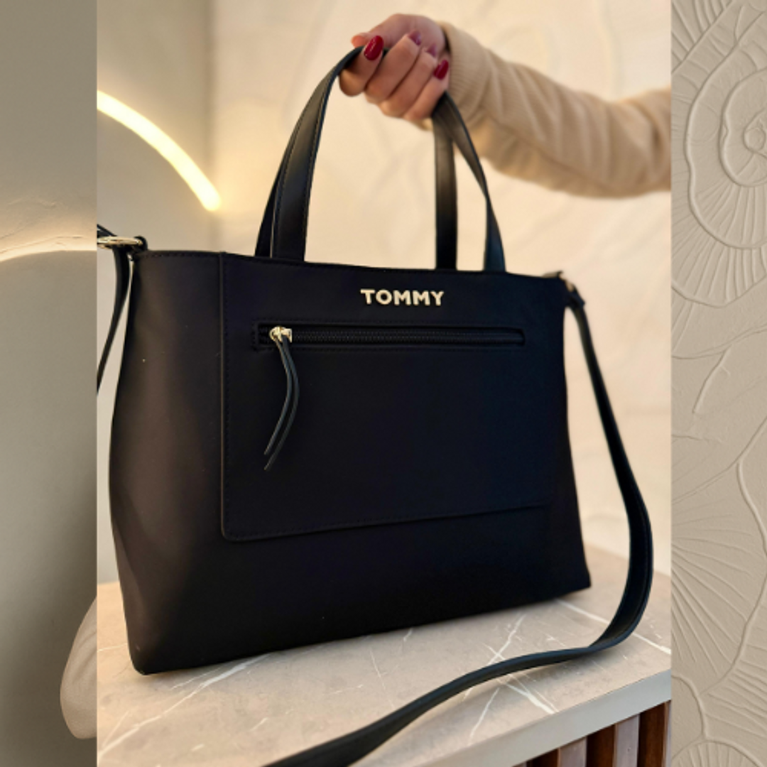 Cartera Tommy Negra/Dorado