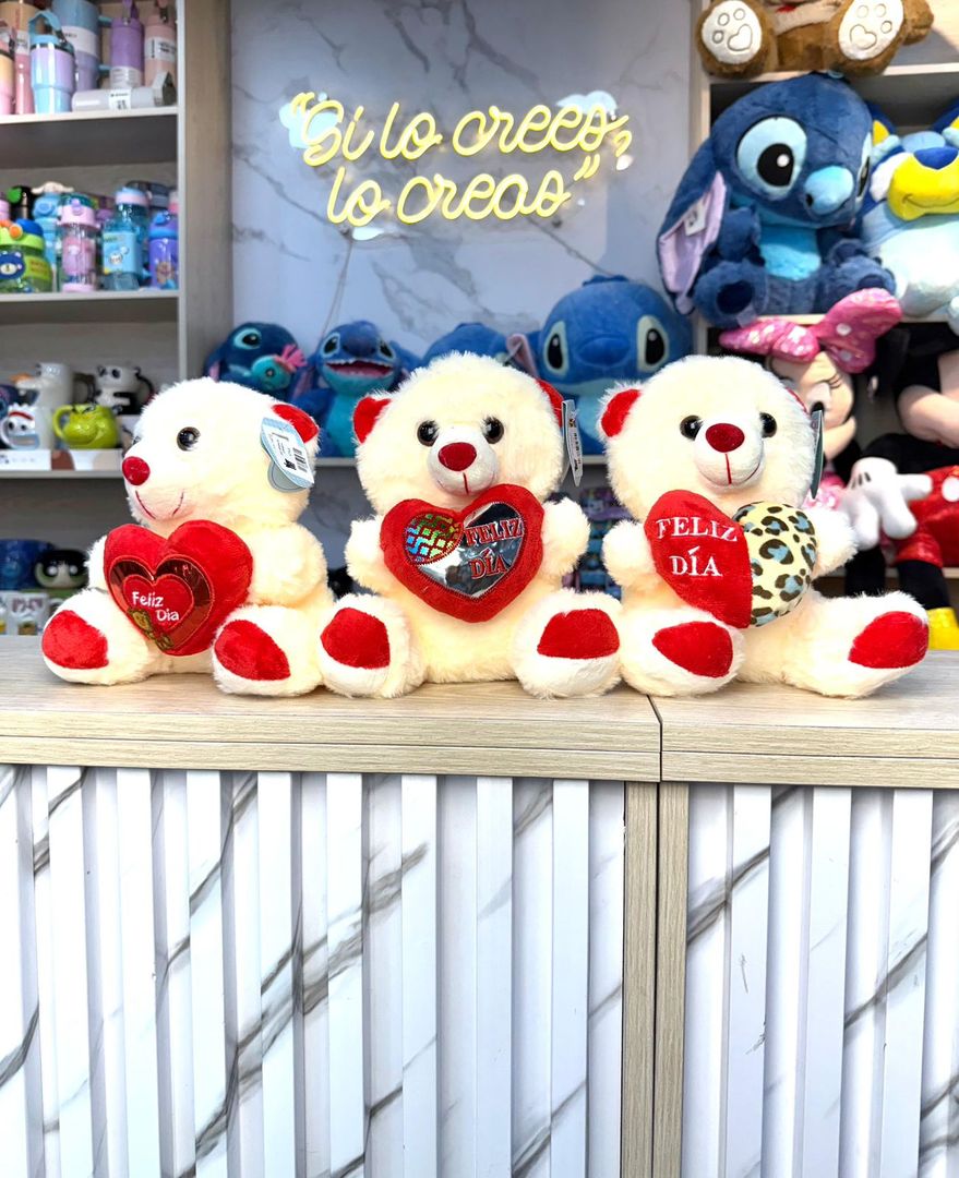 OSO  ANCHETERO FINO CON CORAZON18 cm 