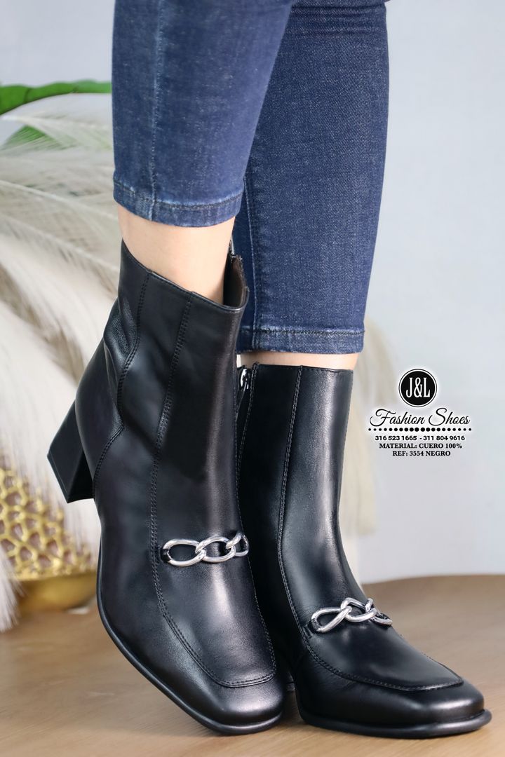 BOTINES