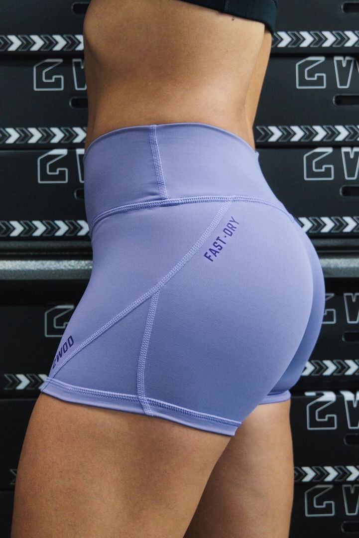BOOTY SHORT VIRUS P. LILA