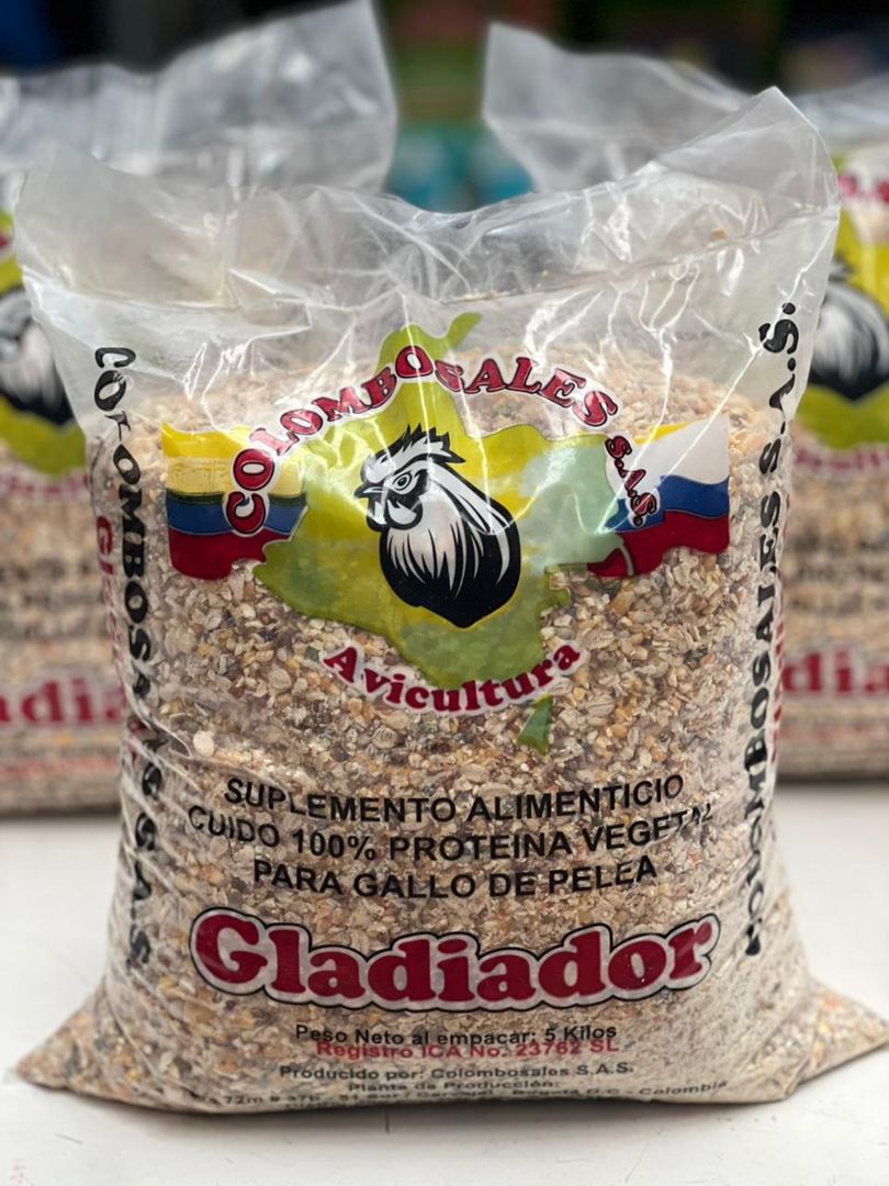 GLADIADOR GALLO DE PELEA