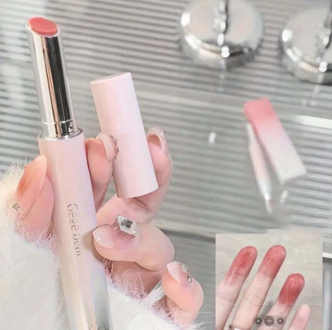 GLOSS ELEGANT EFECTO HÚMEDO GEGE BEAR