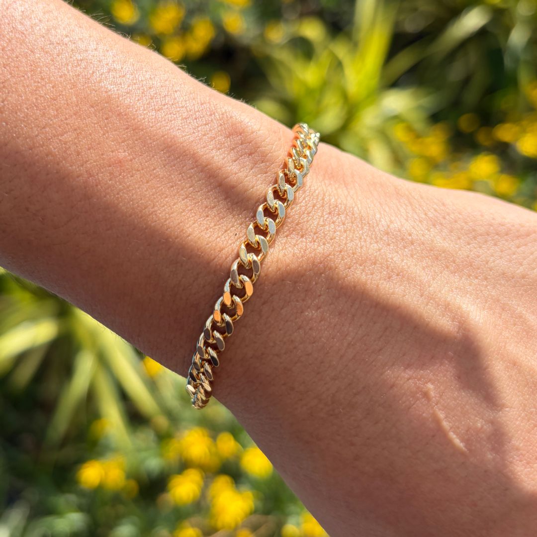 Pulsera tejido Cubano Dorada