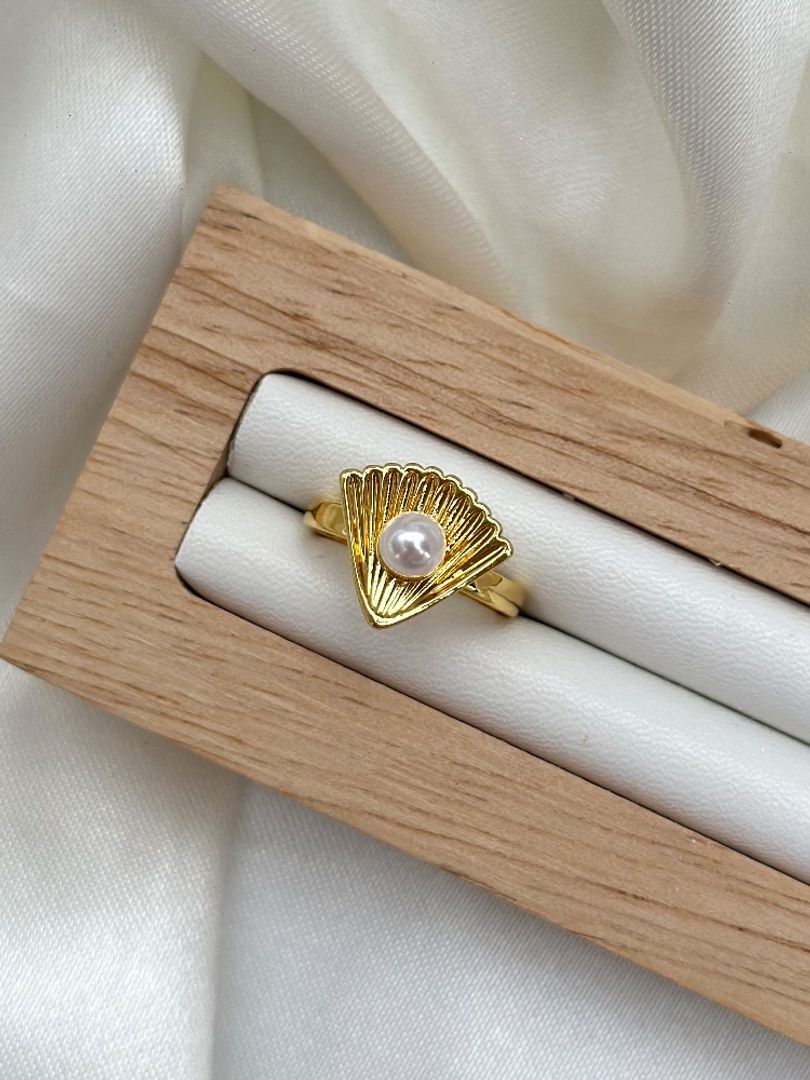 Anillo concha pequeño 