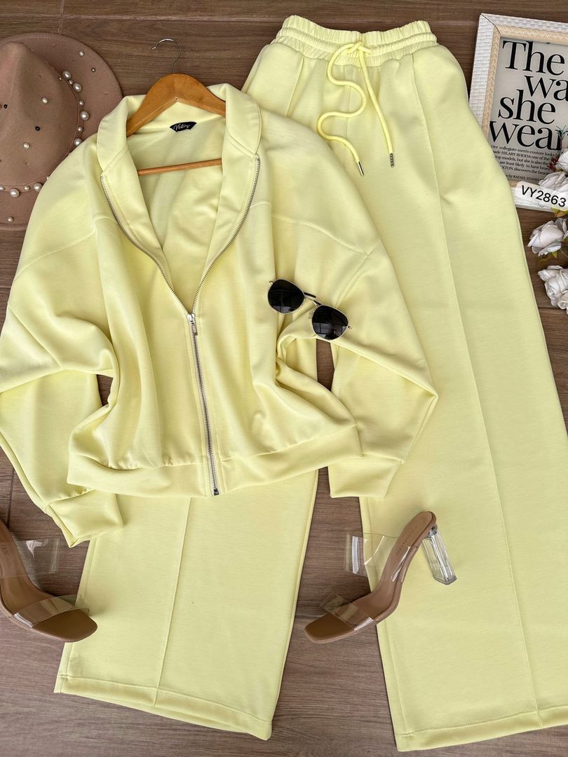 SET CHAQUETA Y PANTALON BURDA VY2863