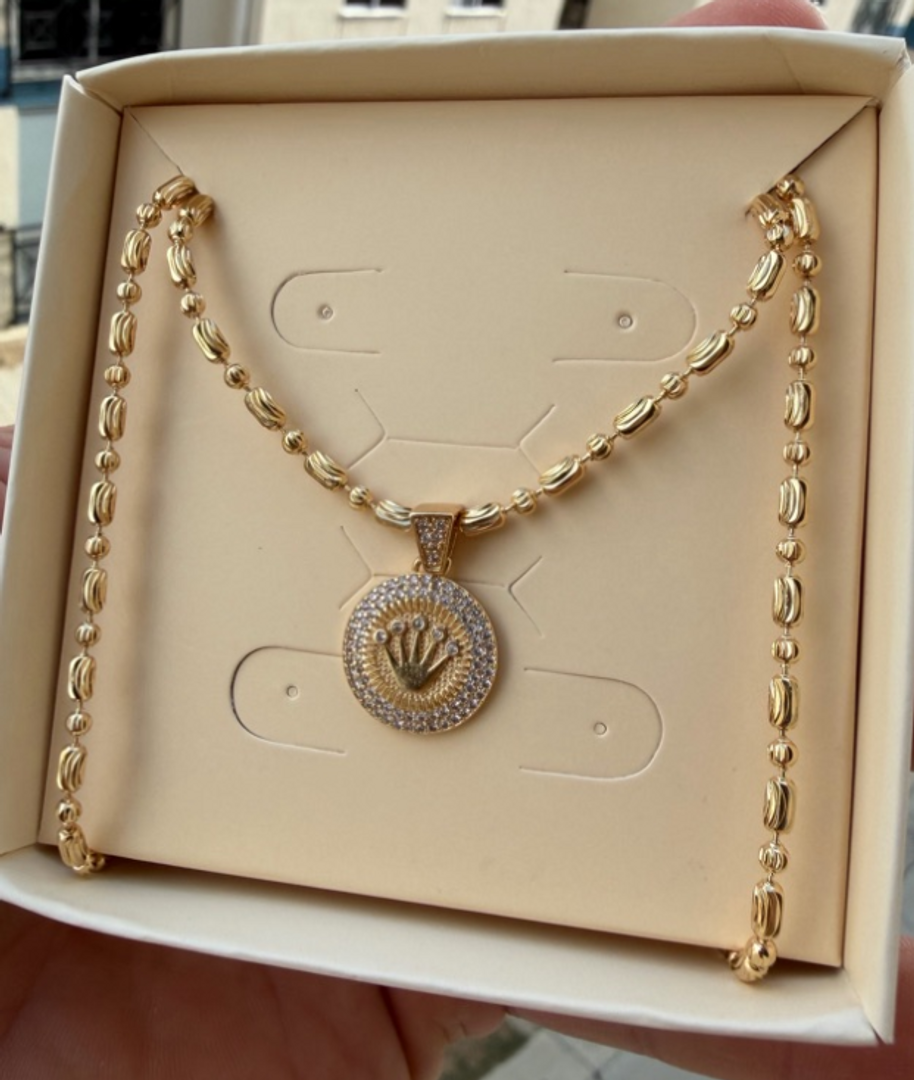 C. ROLEX DIAMANTE 