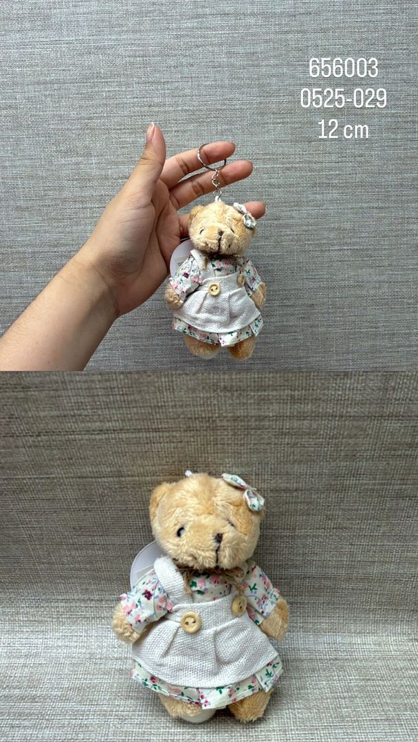 LLAVERO OSA CON VESTIDO Y MOÑO