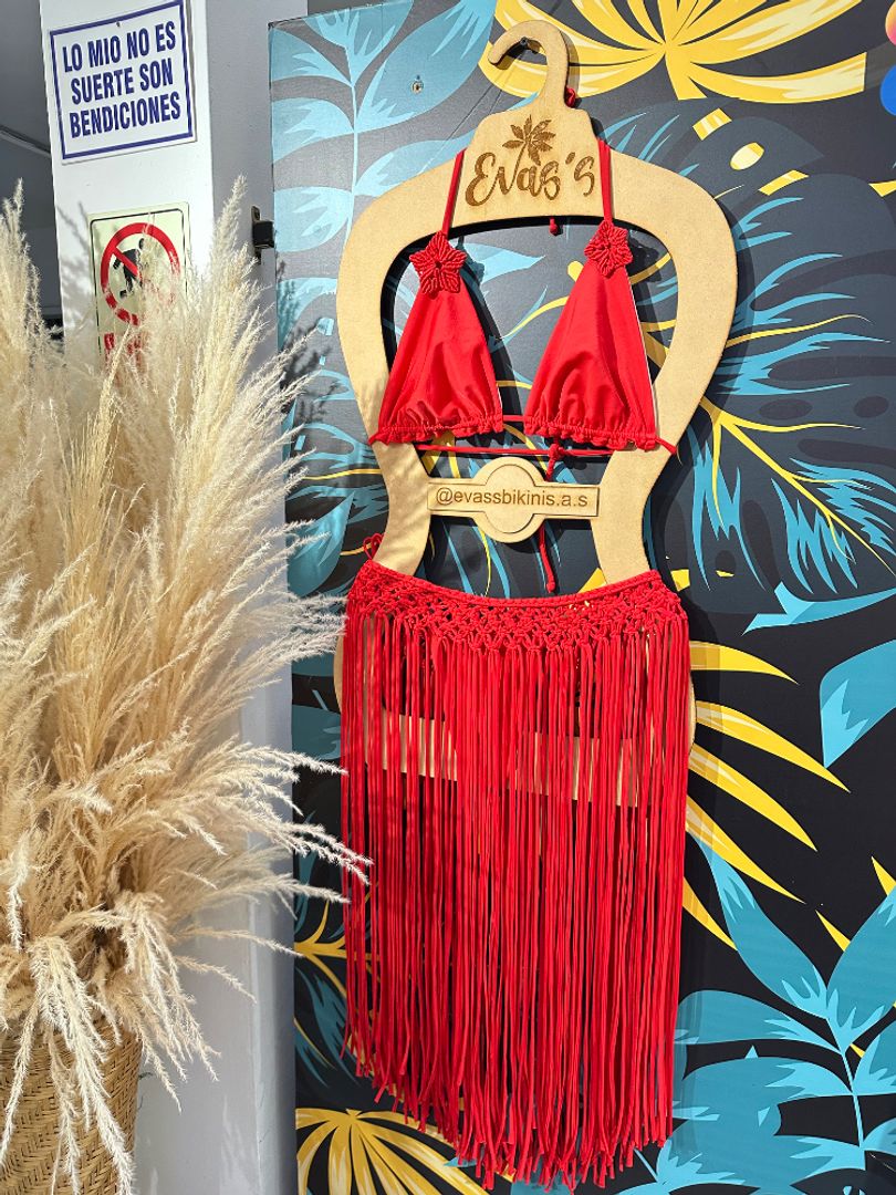 Set Kiara  + falda macramé 