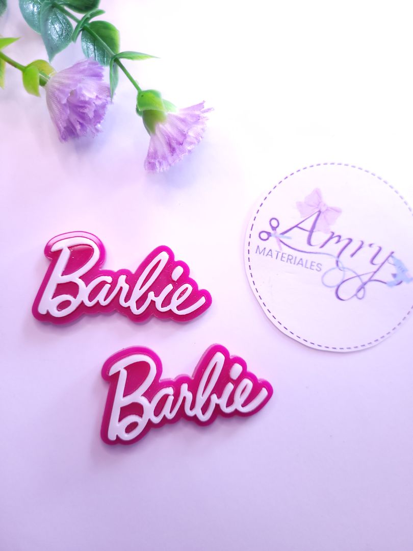Acrílico 5x2.8cm Barbie Rosado y blanco