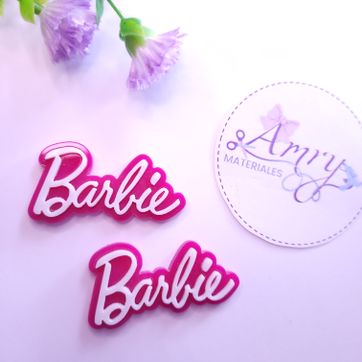 Imagen del producto Acrílico 5x2.8cm Barbie Rosado y blanco
