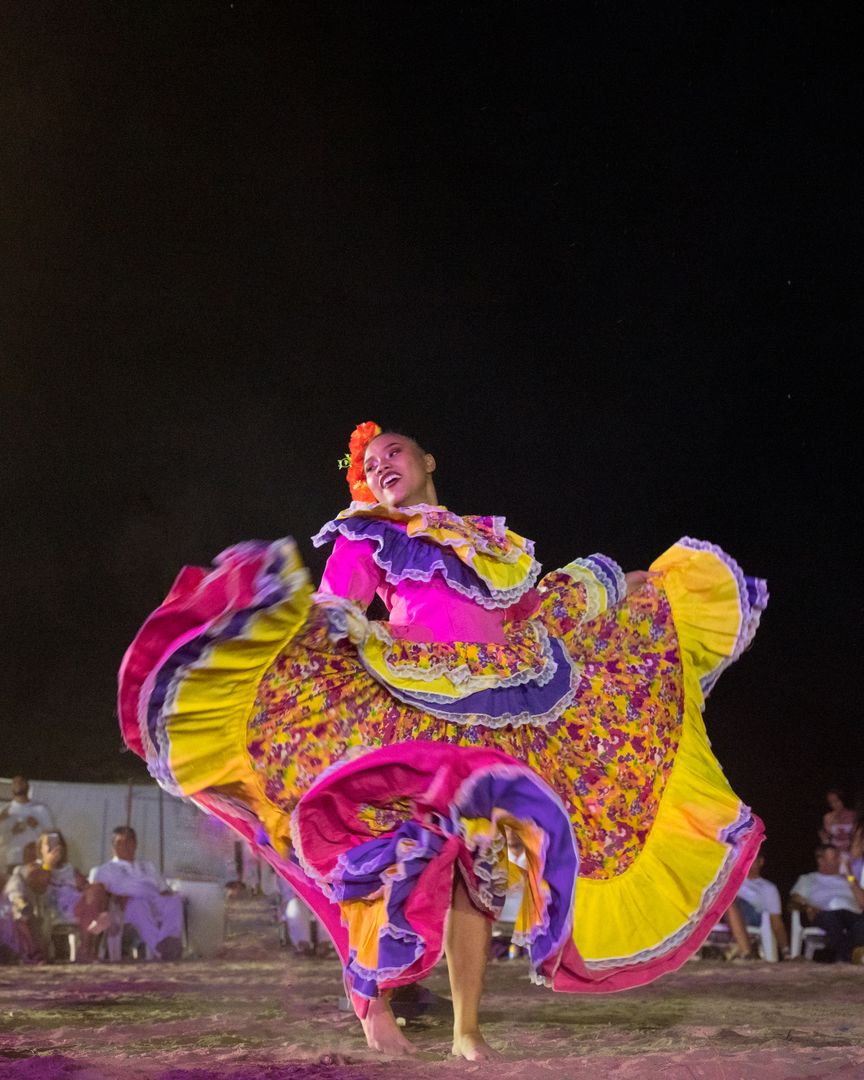 FIESTA BLANCA EN INCA INCA