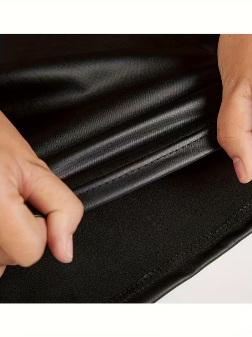 BOXER CUERINA CON VENTANA FRONTAL