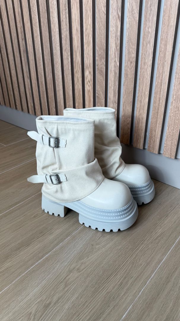 BOTAS BEIGE DENIM 