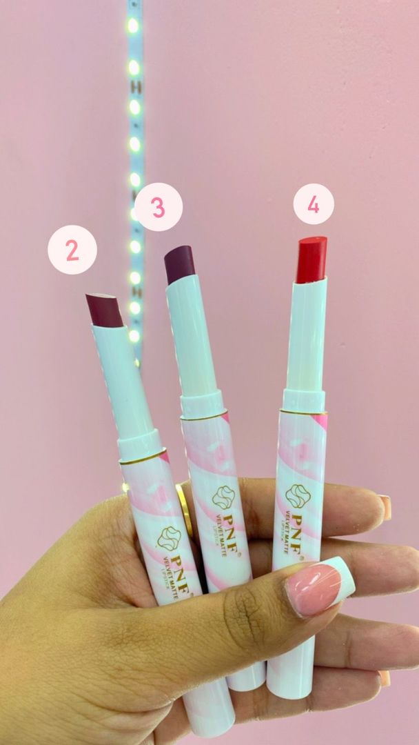 LABIAL 010