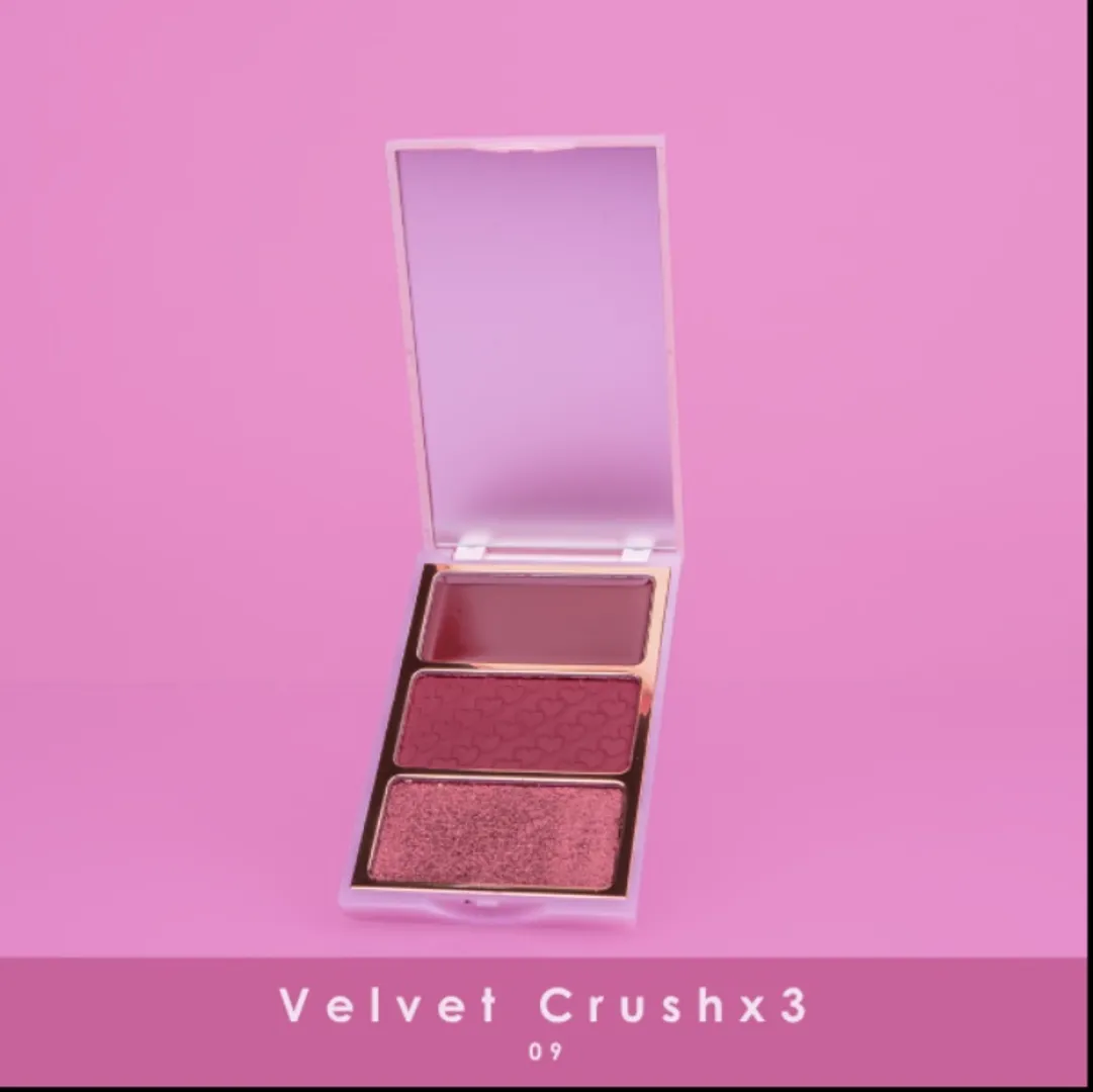 Velvet rubor x 3 