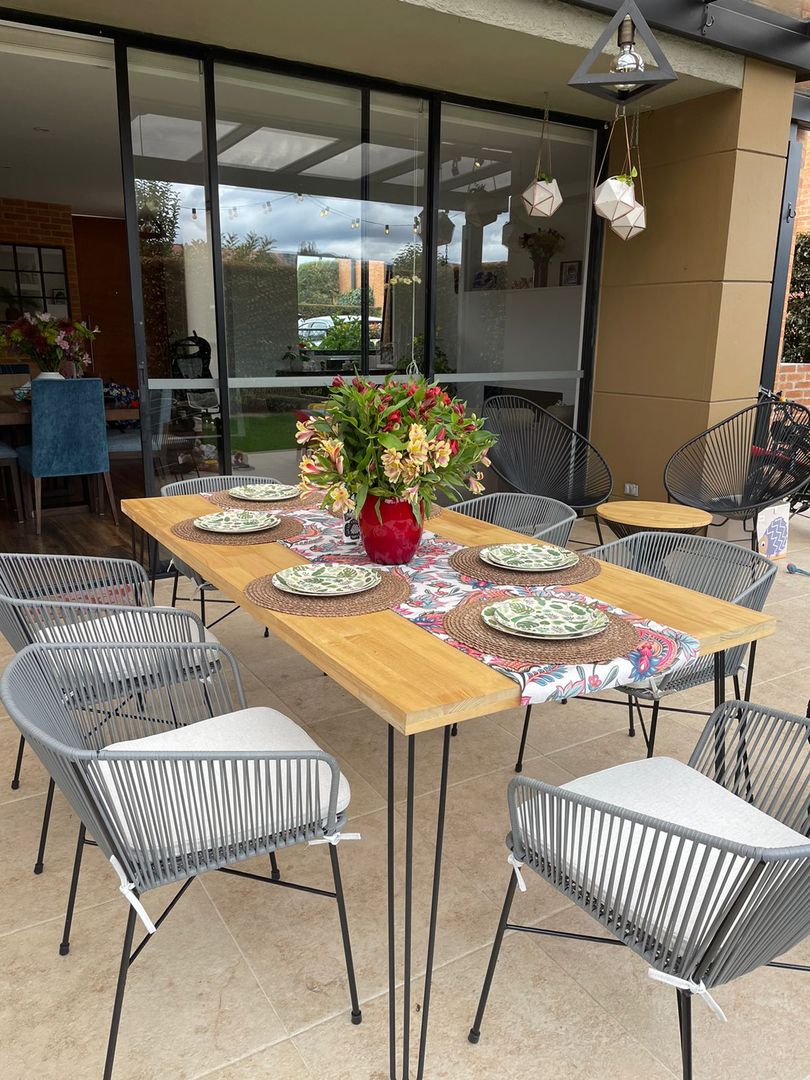 Mesa de comedor pino y hierro 