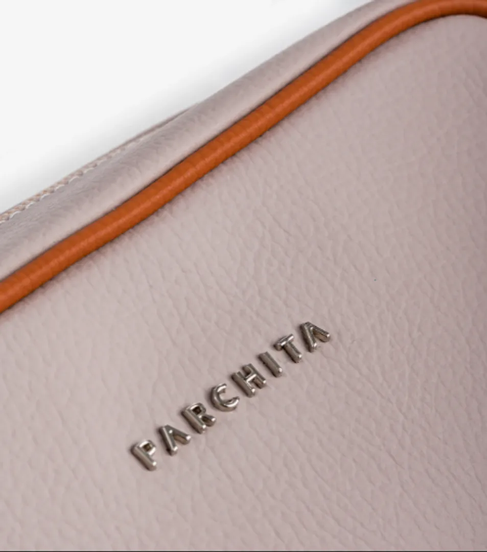 BANDOLERA DAKOTA AVELLANA