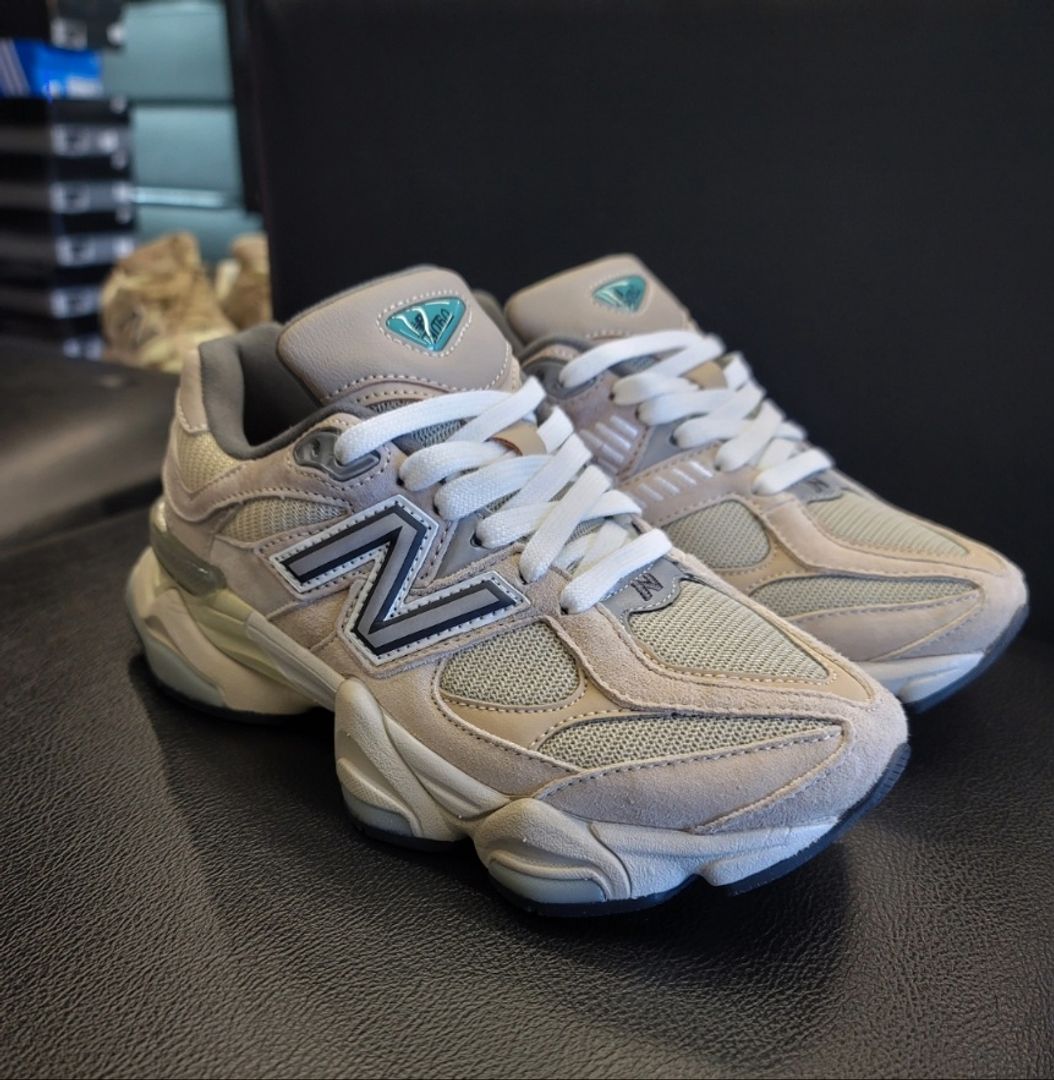 New Balance 9060 MAC