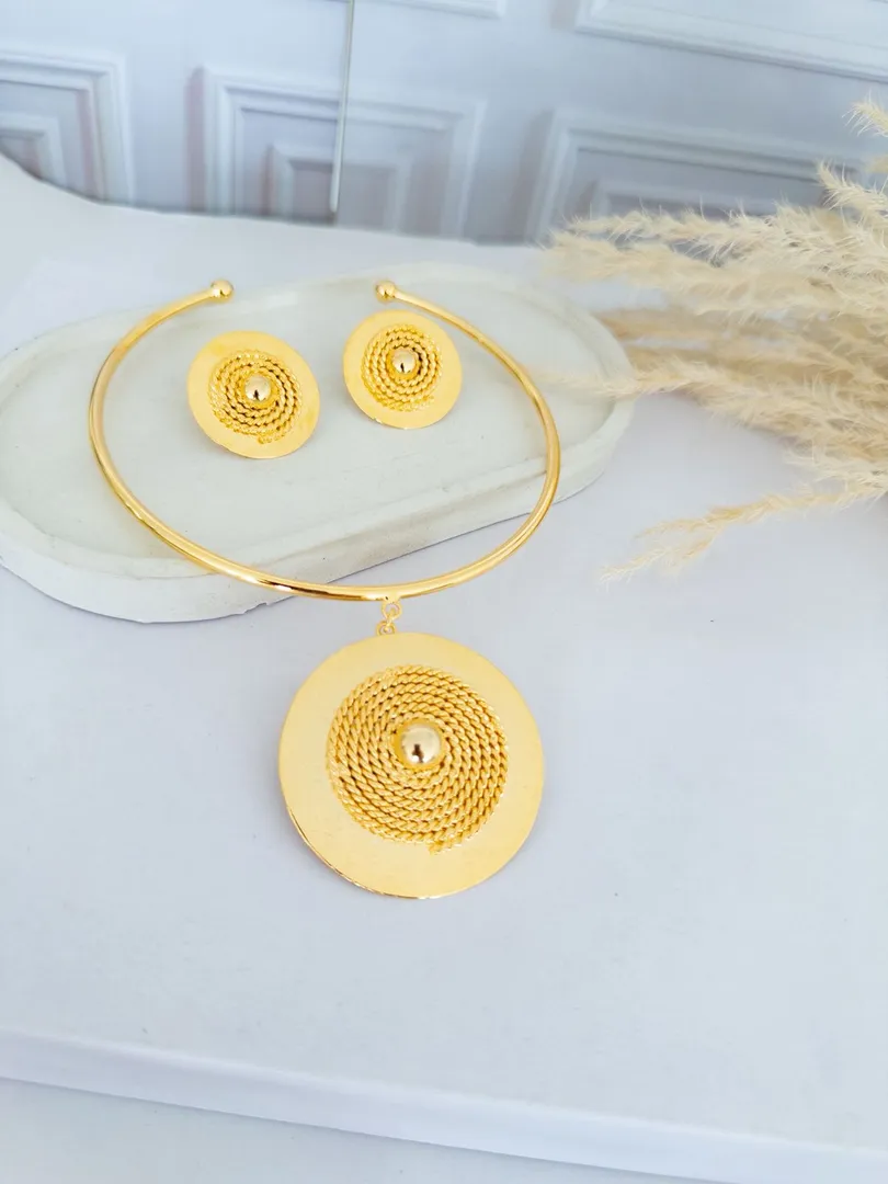 CHOKER LISO ENTORCHADO - ITIEL
