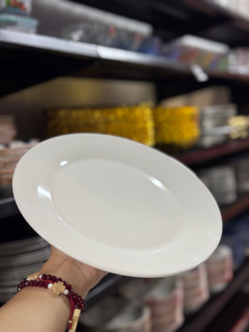 Plato Cerámico Clásico (Blanco)