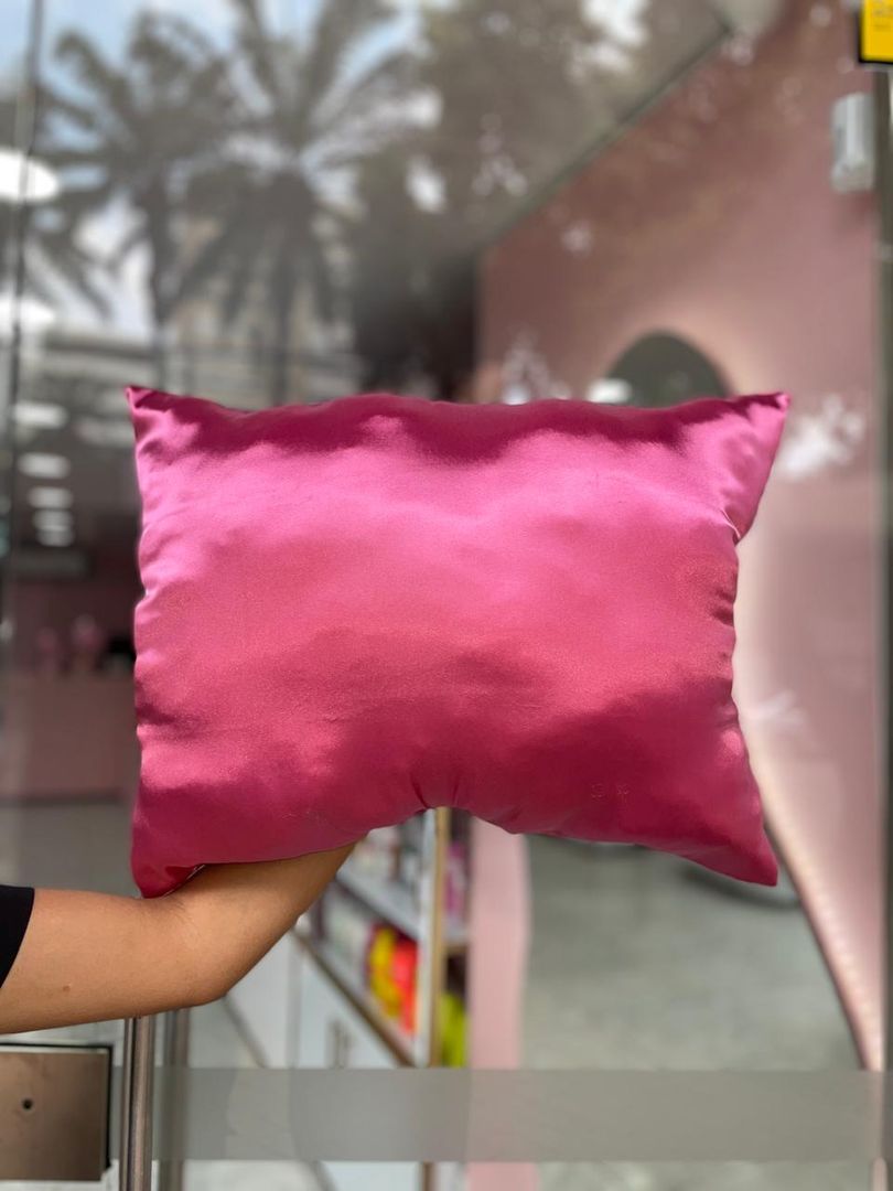 FUNDA DE ALMOHADA EN SATIN 