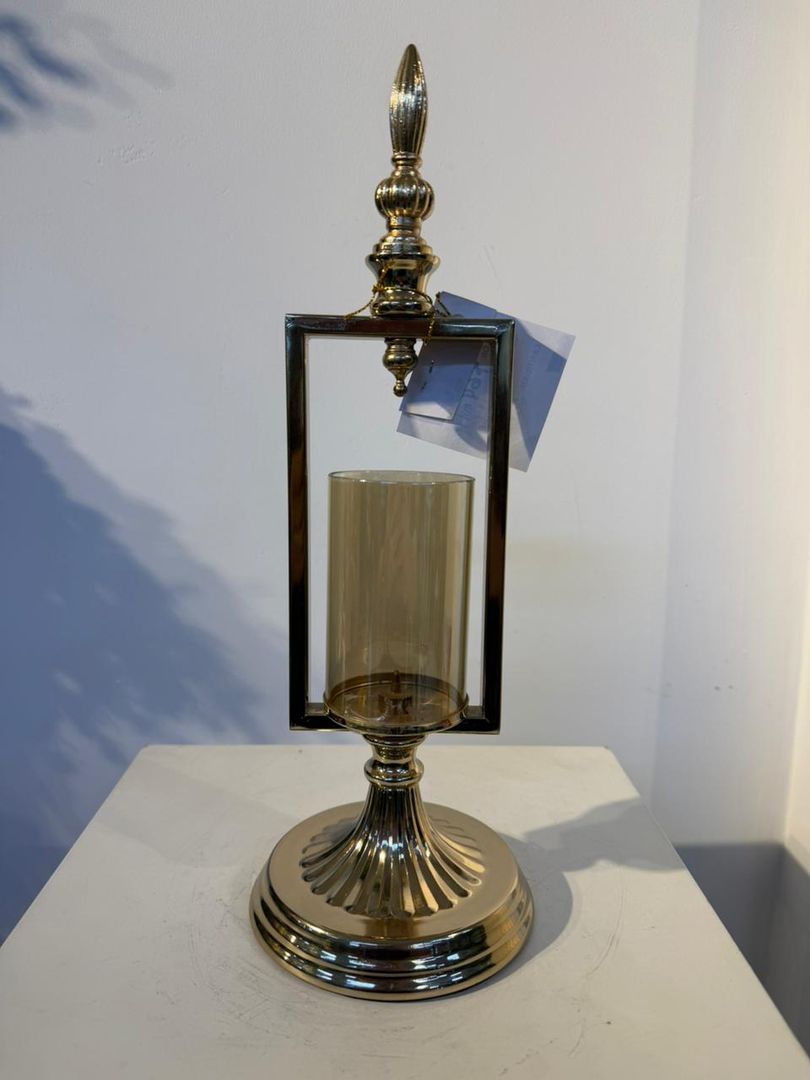CANDELABRO CON BRISERO