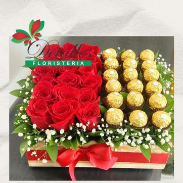 Imagen del producto caja pino rosas y chocolates