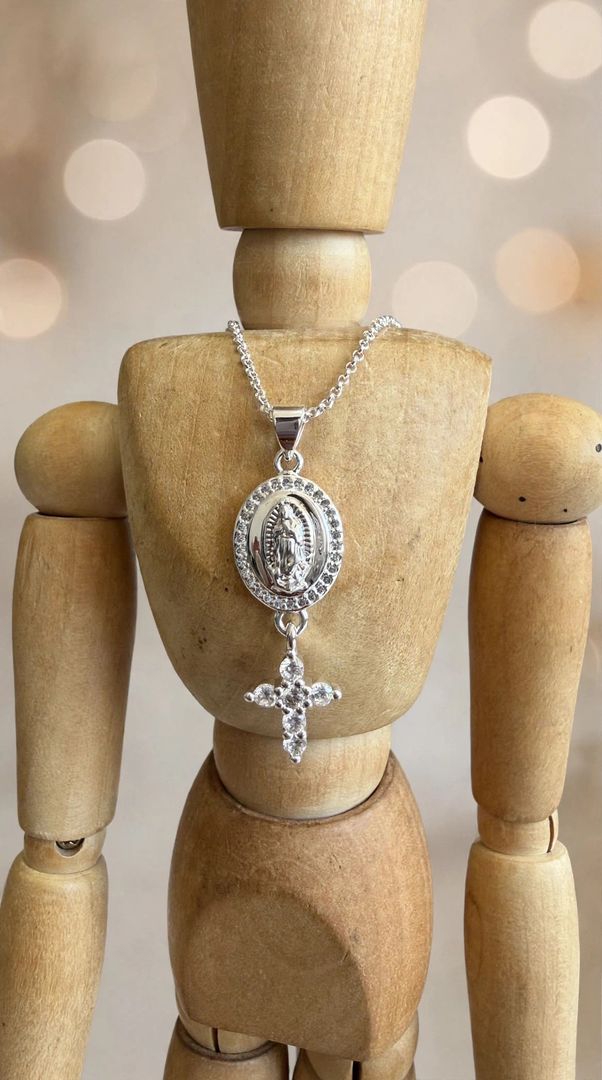 Collar Virgen de Guadalupe circones