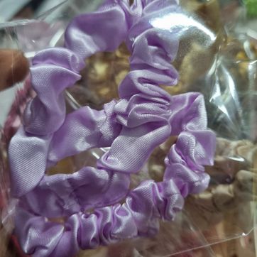 Imagen del producto Par Scrunchie pequeña satín 