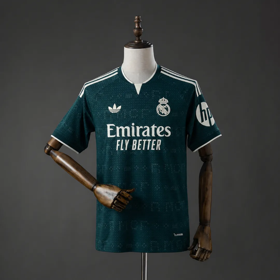 Real Madrid Temporada 2026-27 Manga Corta Fan 