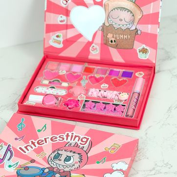 Imagen del producto MAQUILLAJE LABUBU