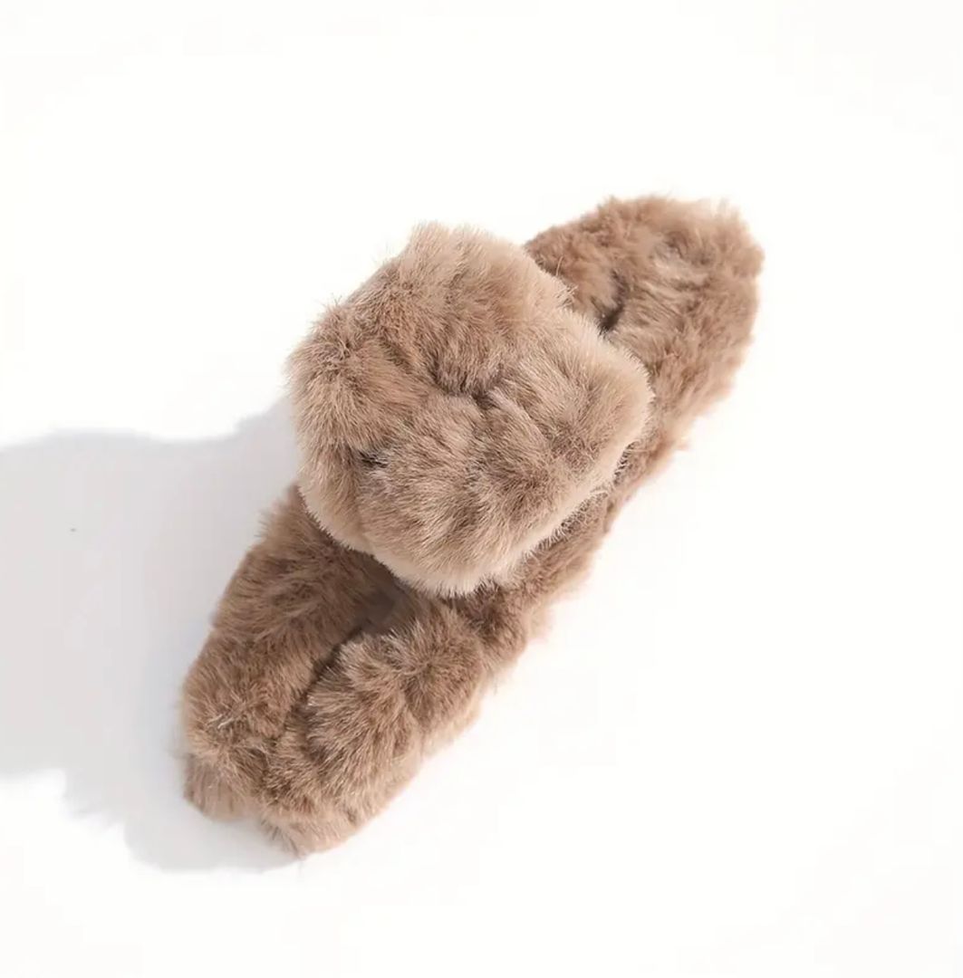 GANCHO PARA CABELLO PELUDO