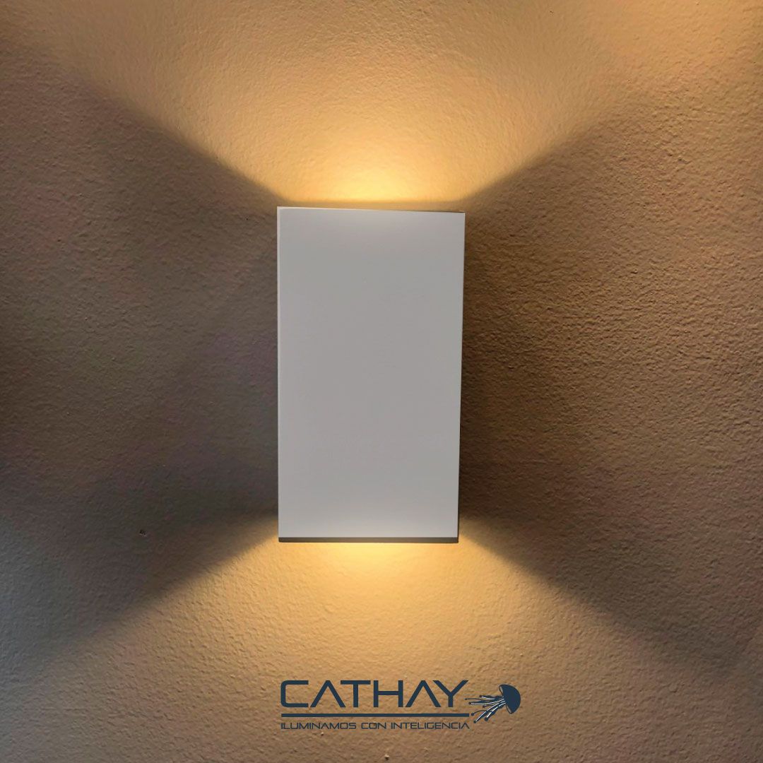 APLIQUE DE PARED RECTANGULAR DOBLE HAZ (BLANCO)