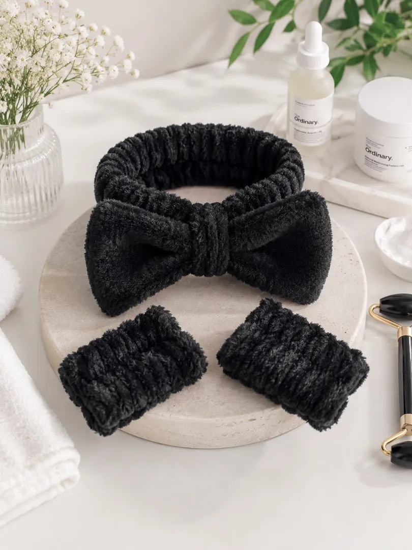 SET SKIN CARE DIADEMA + MUÑEQUERAS NEGRO